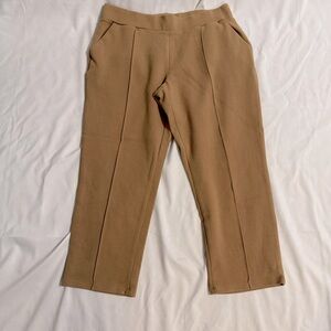 41 Hawthorn Capri Camel Pull On Pants - Size Large